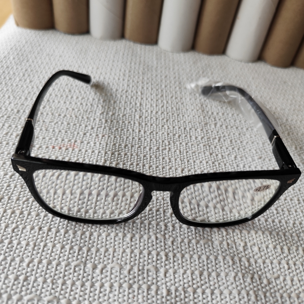 Henotin Reading Glasses +2.75 Black New
